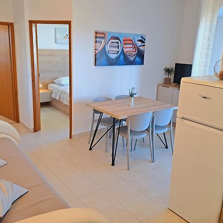Apartments Kresan Soline 2 Sukošan Exterior foto